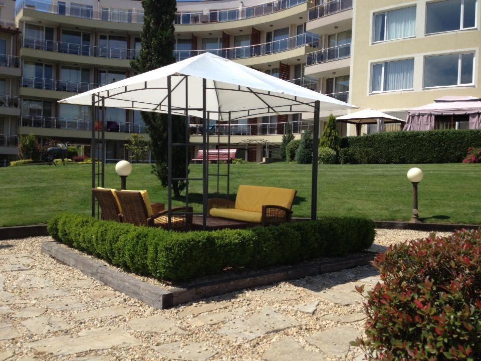 Apartments Del Sol - Sunny Island Complex TTchernomorets Extérieur photo